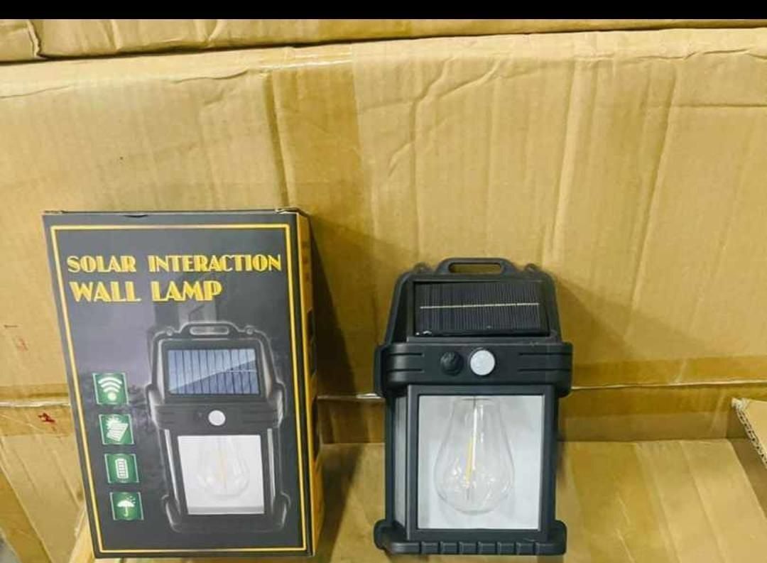 Solar light for outdoor wall